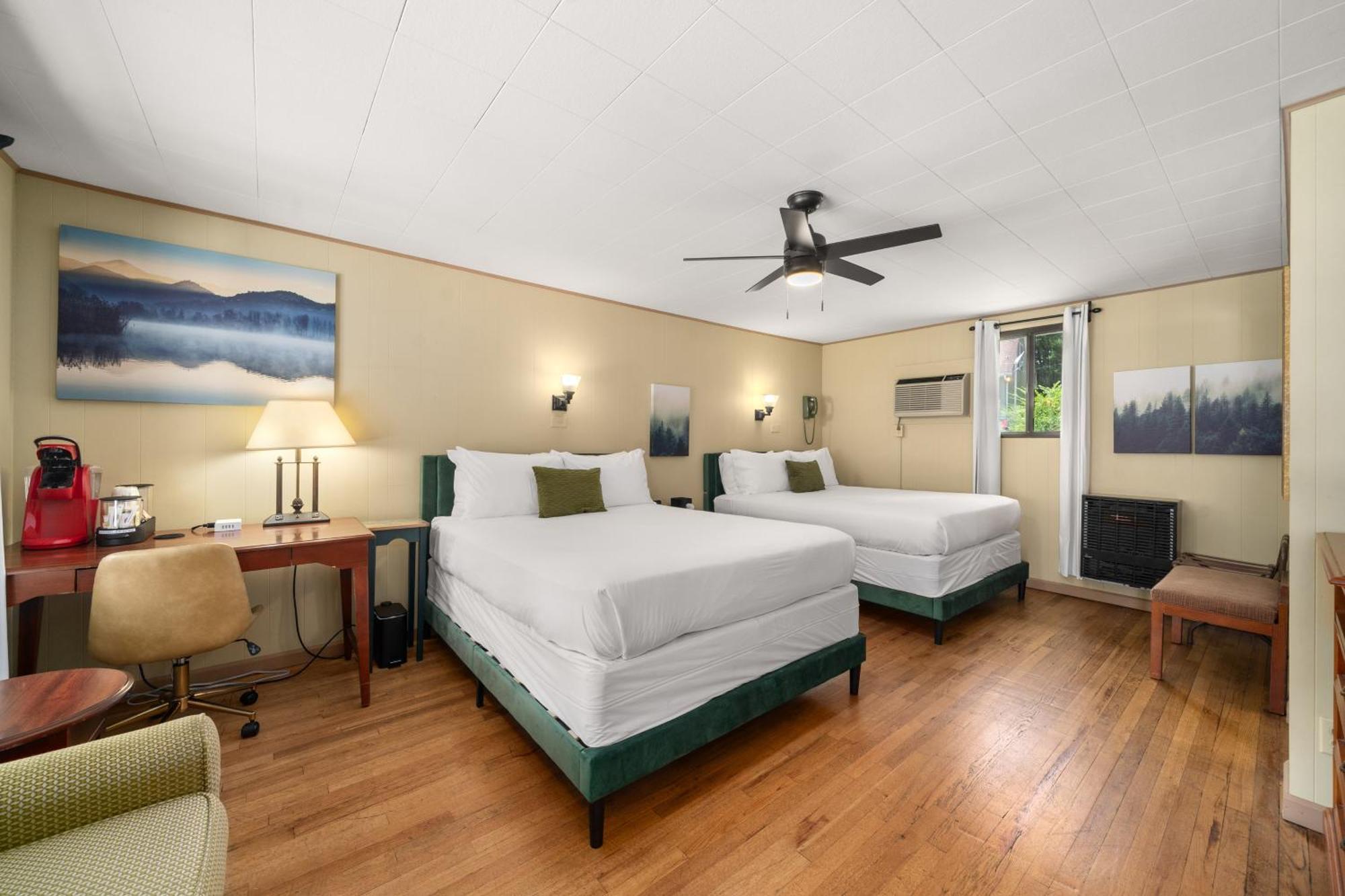 Cedarwood Inn Hendersonville Εξωτερικό φωτογραφία