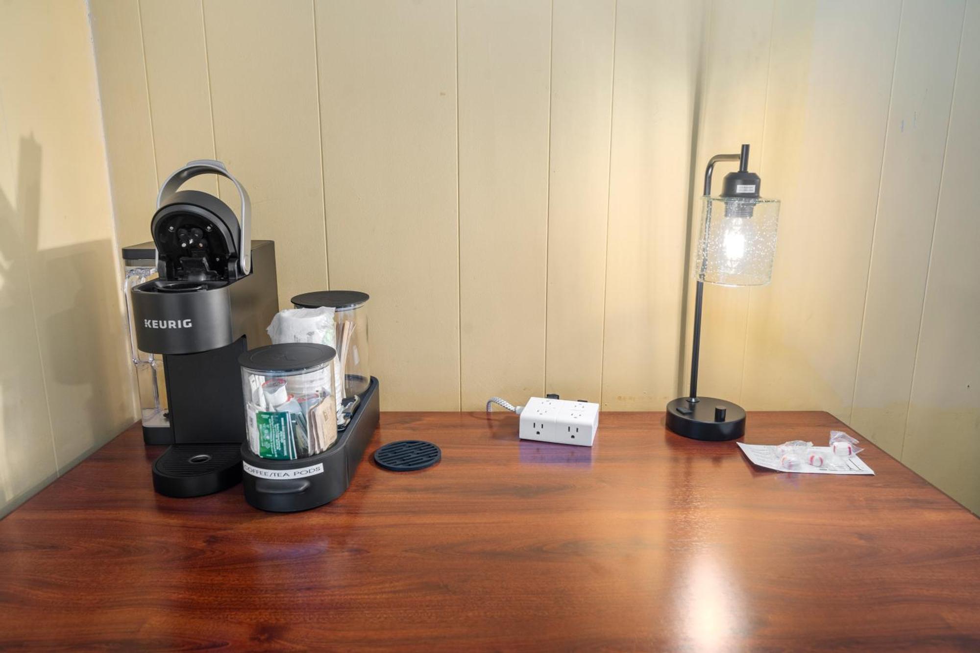 Cedarwood Inn Hendersonville Εξωτερικό φωτογραφία