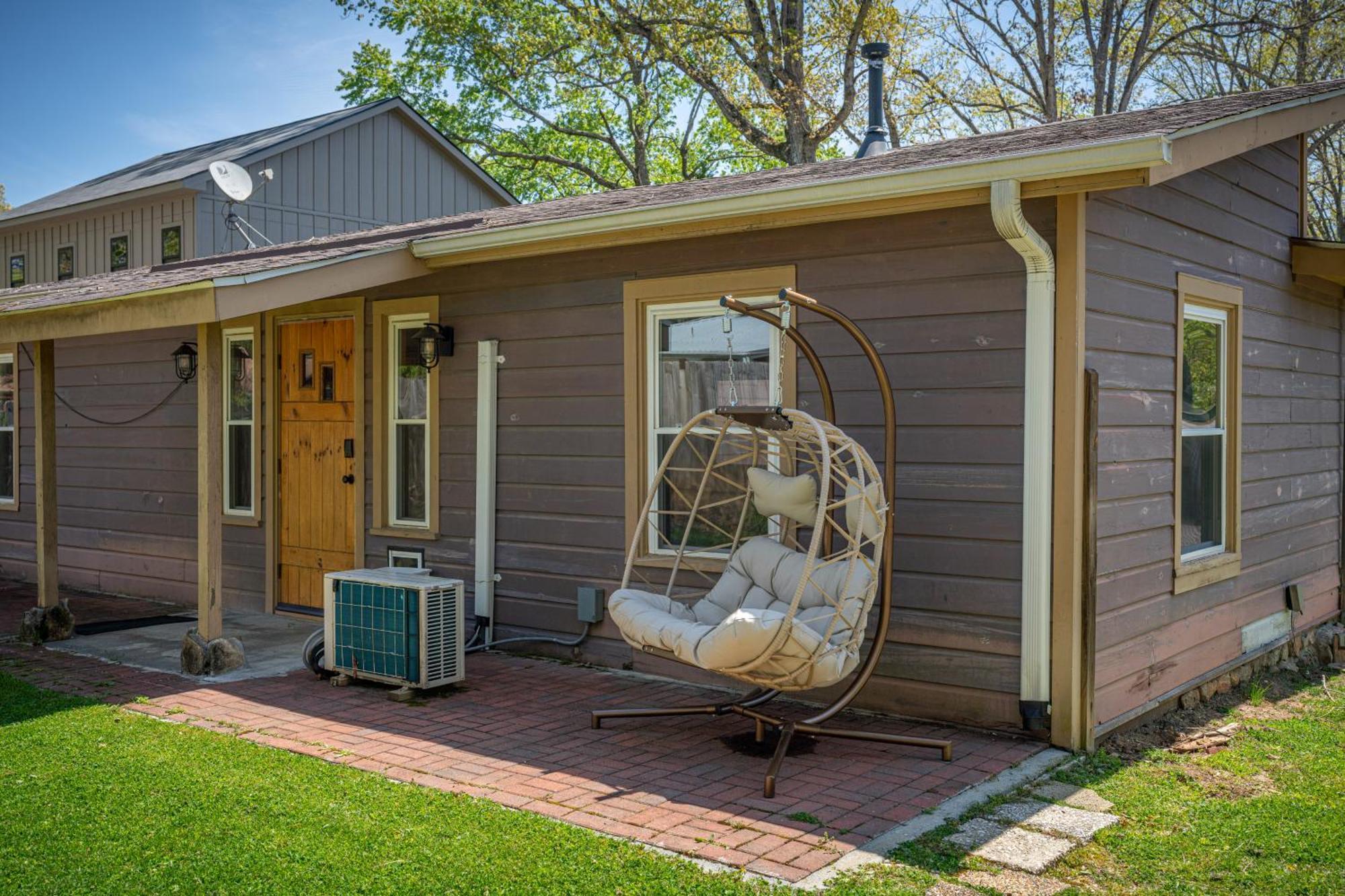 Cedarwood Inn Hendersonville Εξωτερικό φωτογραφία